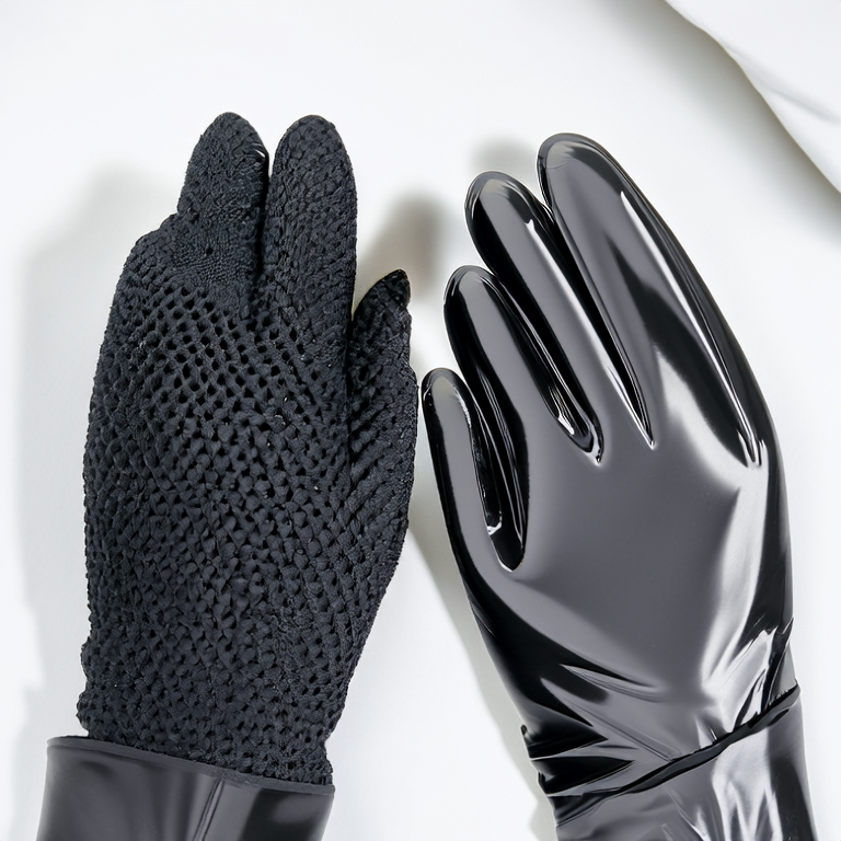 Textured vs Smooth Nitrile Gloves: Performance Comparison